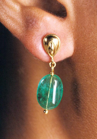 nagicia-emerald-mani-22k-gold-earrings