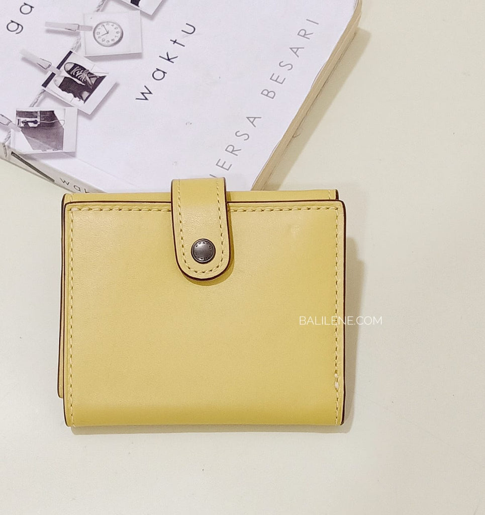 coach sunflower wallet