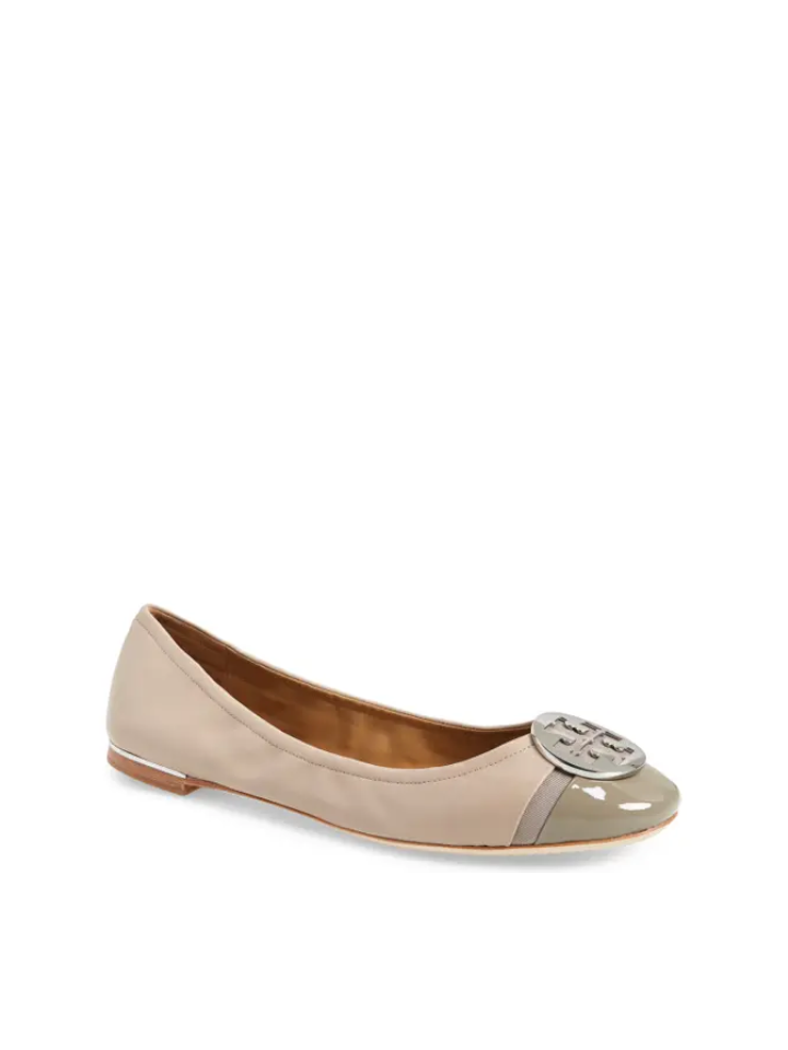 Tory Burch Minnie Patent Cap-Toe Ballet Flat Light Taupe/Gray – Balilene