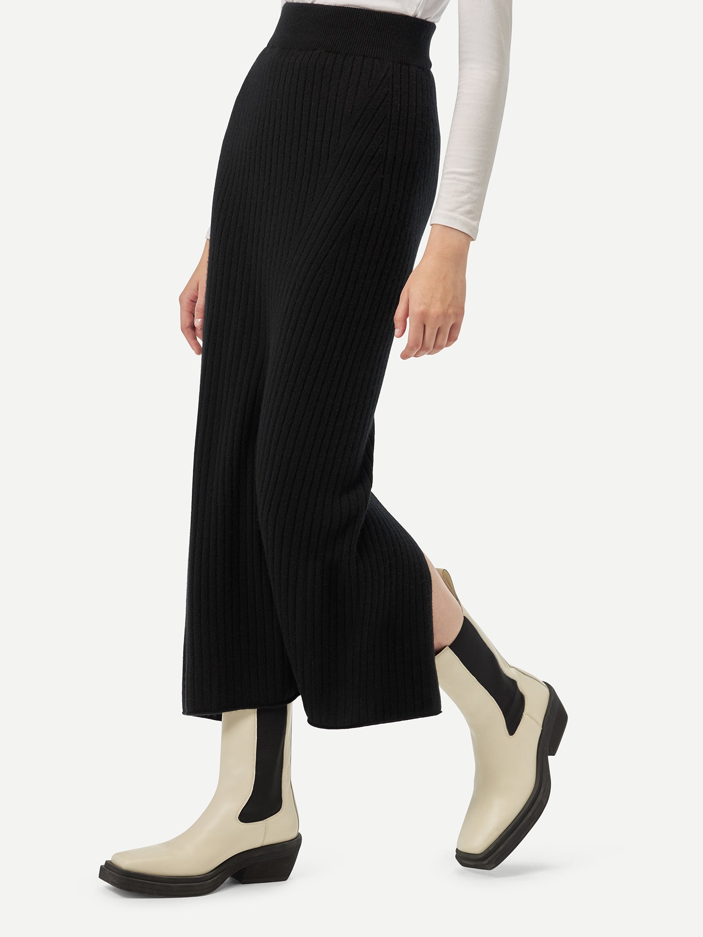 Organic Colour Cashmere Midi Skirt Black -Gobi Cashmere
