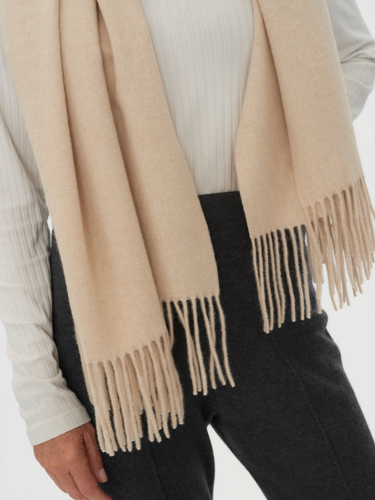 Unisex Cashmere Oversized Woven Scarf Beige - Gobi Cashmere