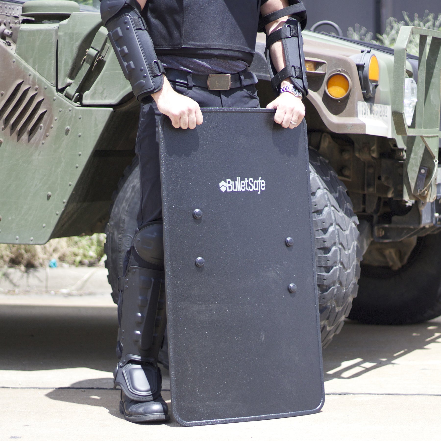 Bulletproof_shield_size_hmmwv_1800x.jpg