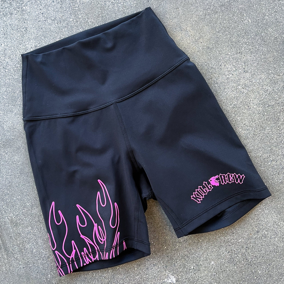 SCRUNCH FLAMES BIKER SHORTS - BLACK / WHITE - Kill Crew