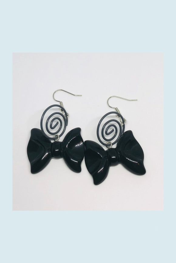 ☯Black Bow Earrigs☯