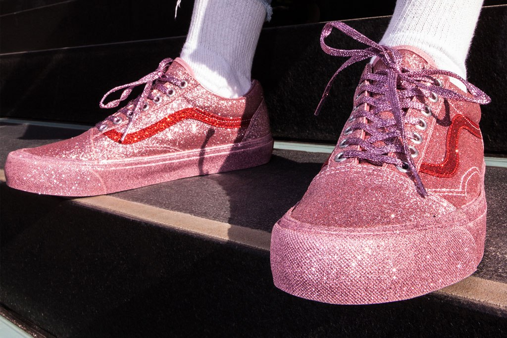 Opening Ceremony x Vans 锛 Classics Pink Sneaker