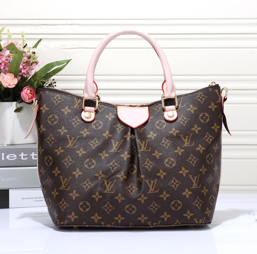 LV Louis Vuitton Shoulder Bag Female Inclined Shoulder Bag