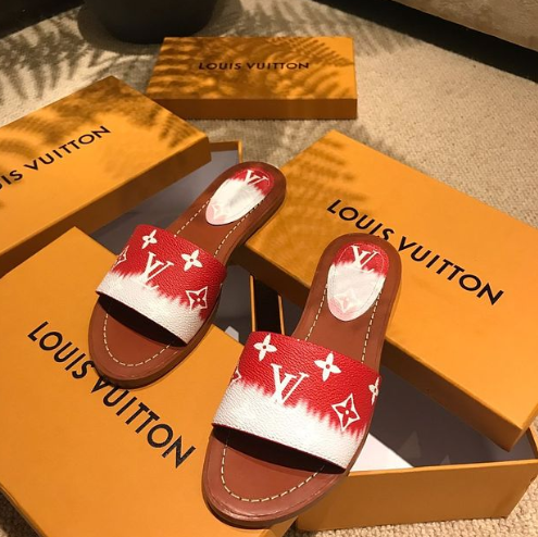 LOUIS VUITTON LV New classic slippers in spring and summer