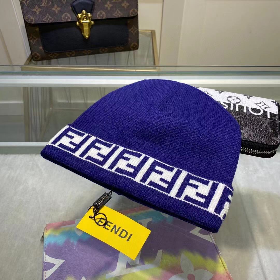 FENDI Set head hat