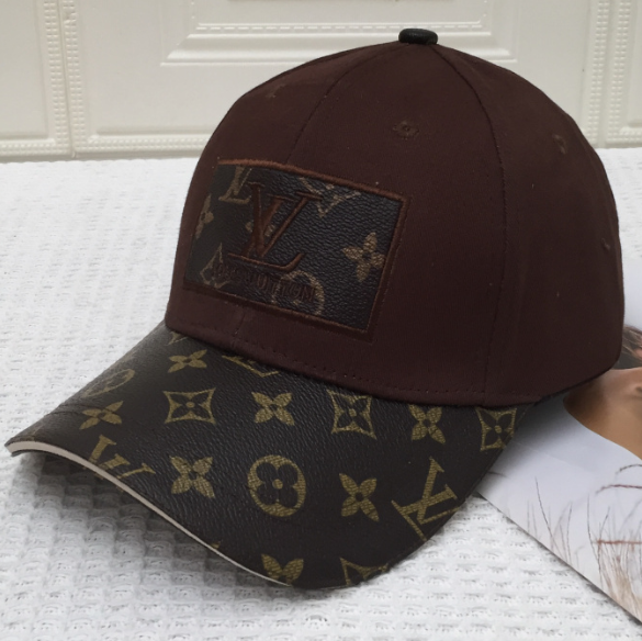 LV Louis Vuitton Embroidery Woman Men Fashion Sport Baseball Hat Cap