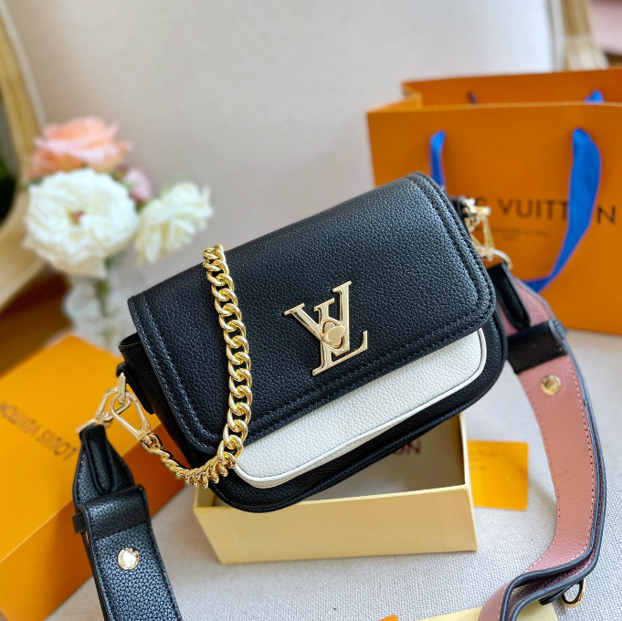 LV Louis Vuitton tide brand female outdoor personality wild chai