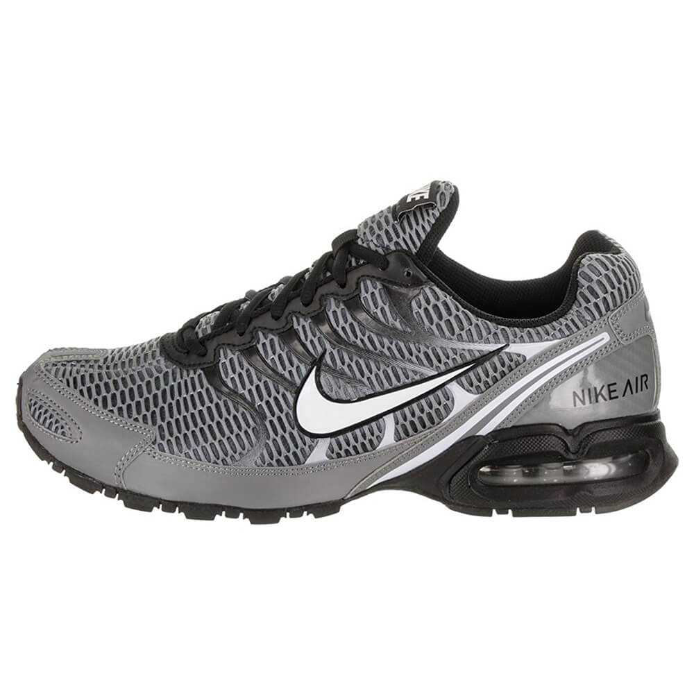 nike running shoes under $4