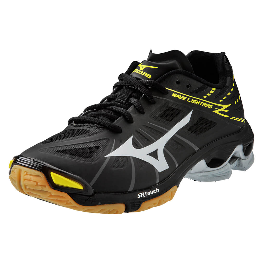 mizuno all black shoes