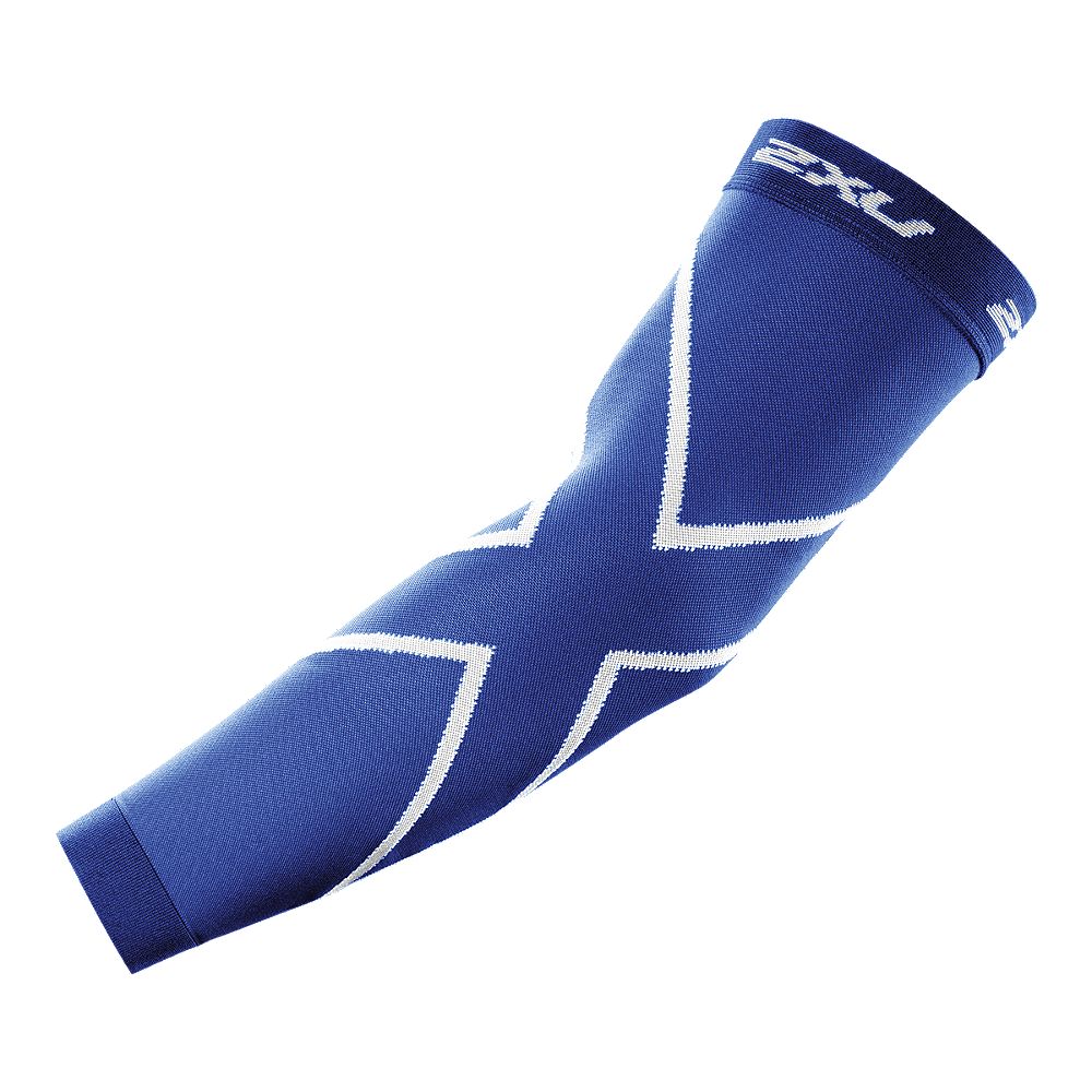 2XU COMPRESSION ARM SLEEVE BLUE