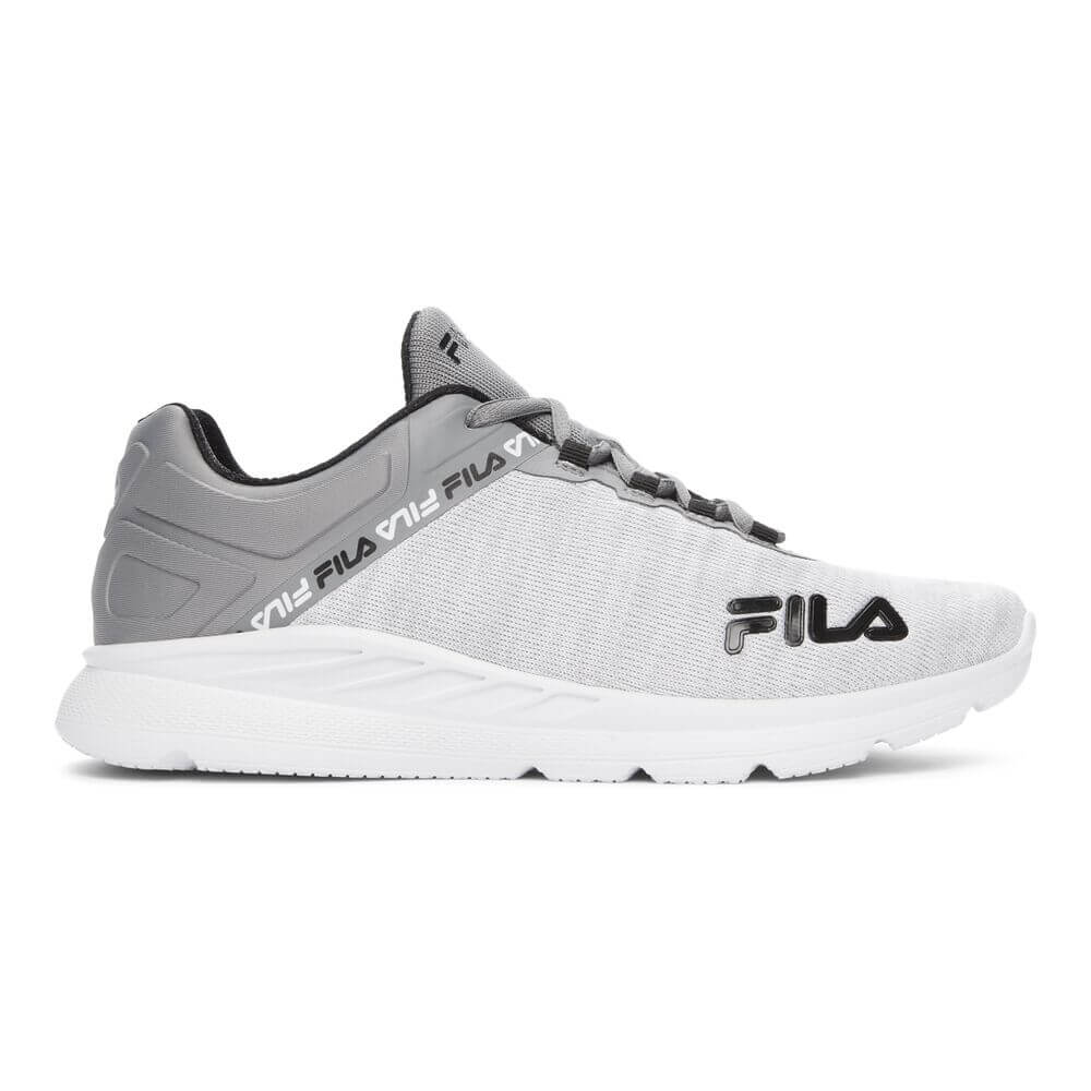 fila tennis shoes white