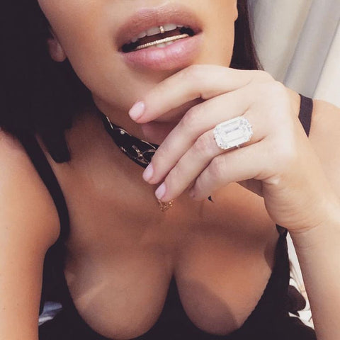 Kim Kardashian Gold Diamond Teeth Bar Grillz