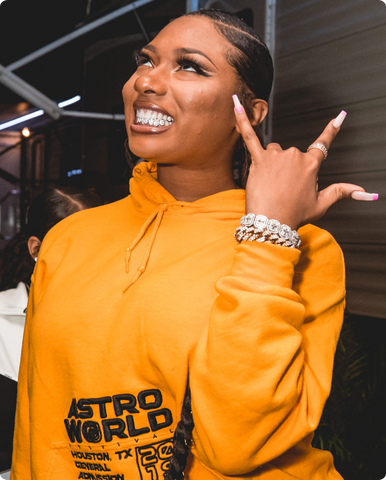 megan-thee-stallion-iced-out-grillz