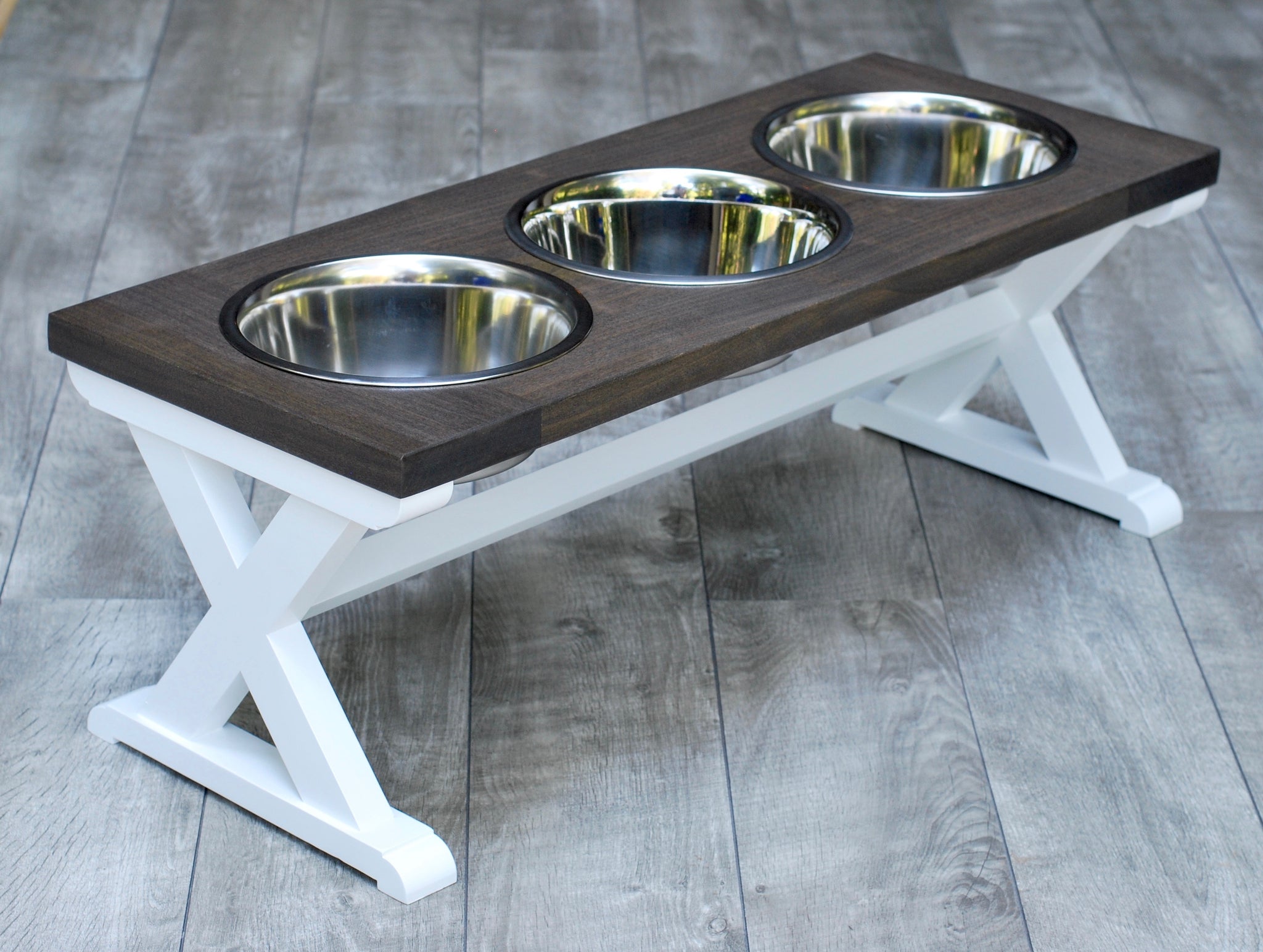 3 bowl dog stand