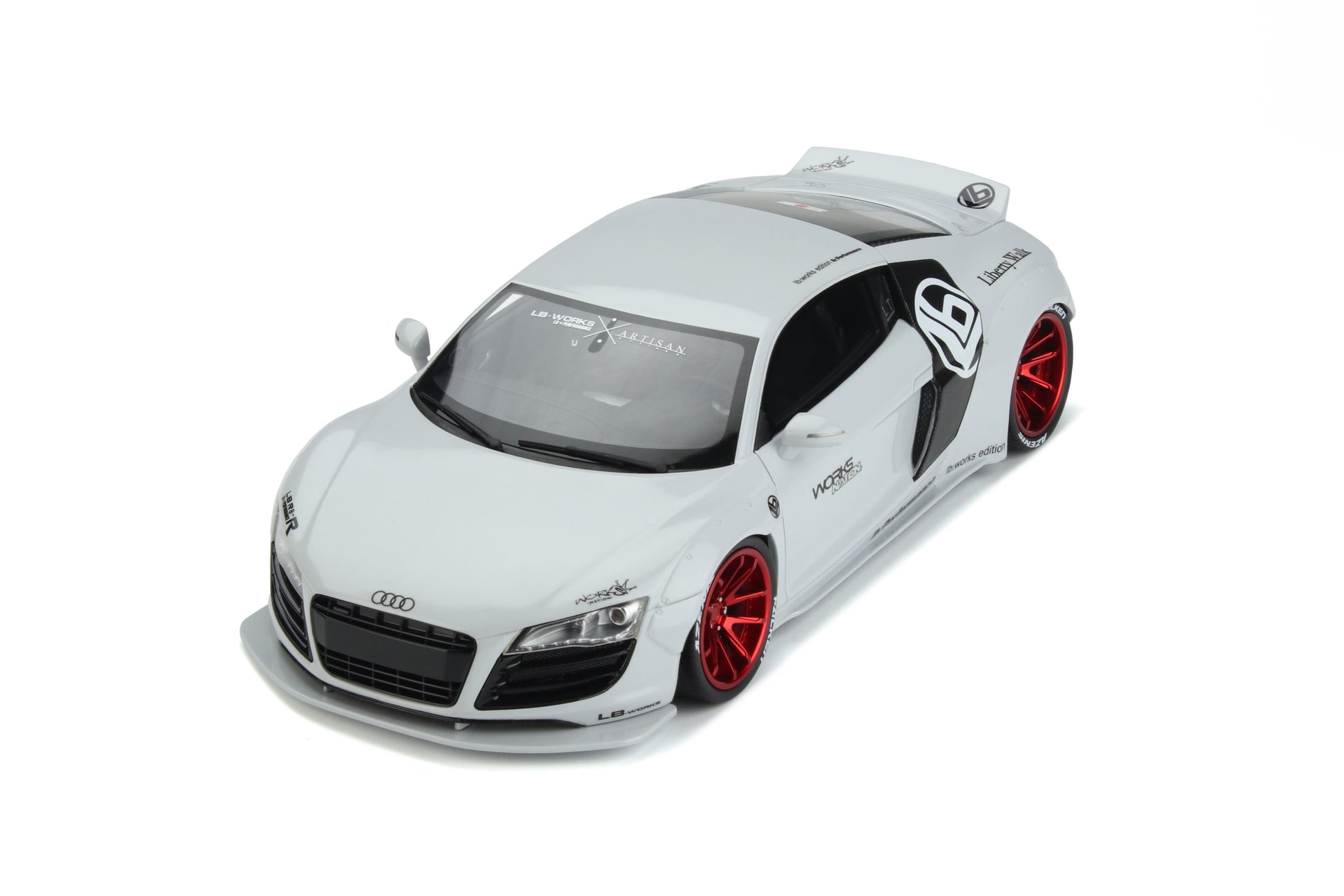 GT Spirit 1:18 Audi R8 LB-Works Glacier White GT325