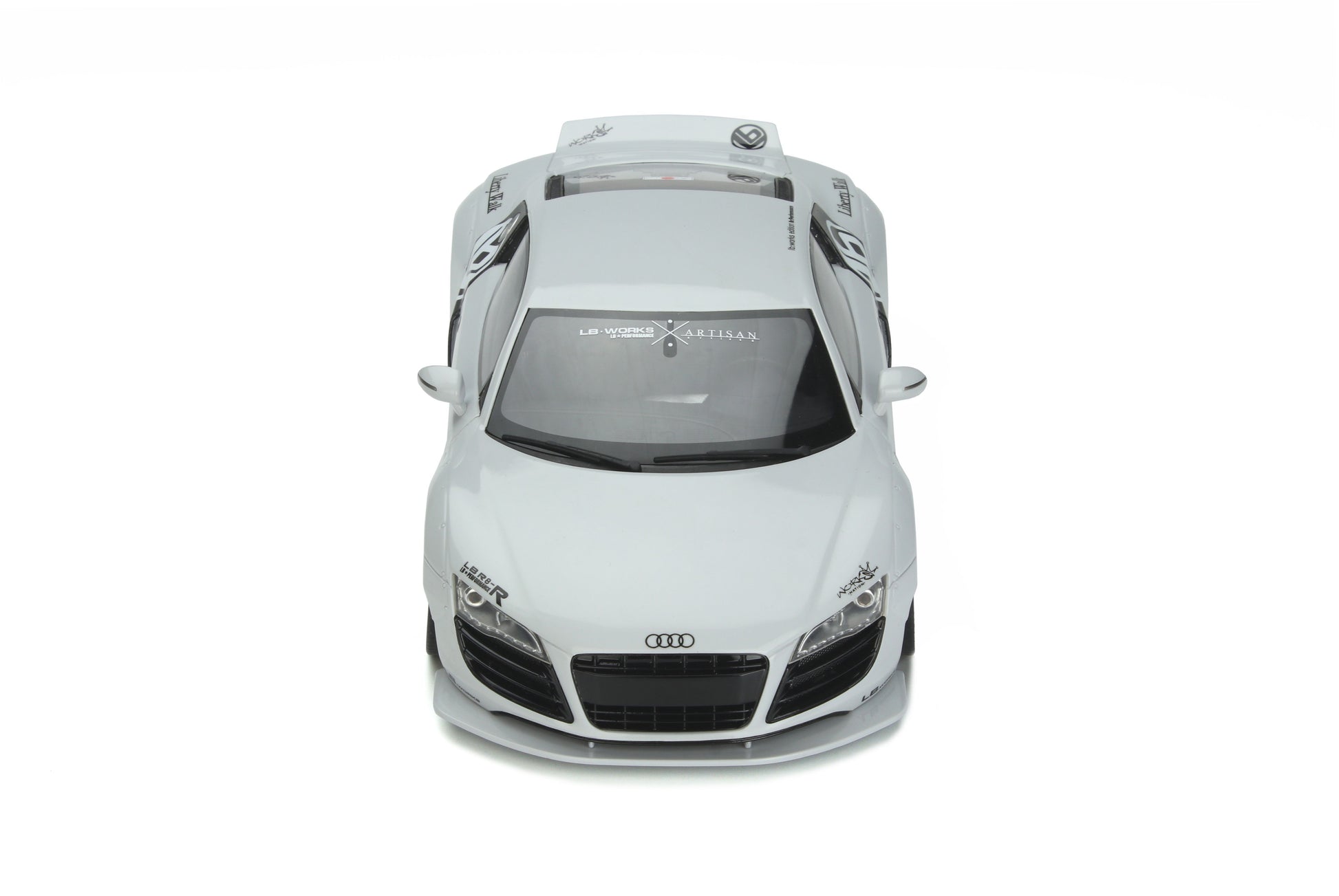 GT Spirit 1:18 Audi R8 LB-Works Glacier White GT325