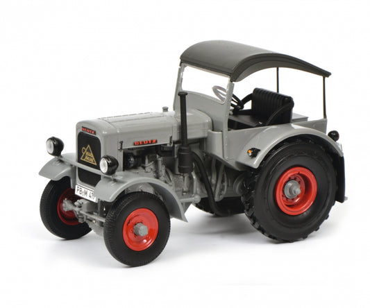 Schuco 1/32 Guldner G60A with roof and front loader Tractor