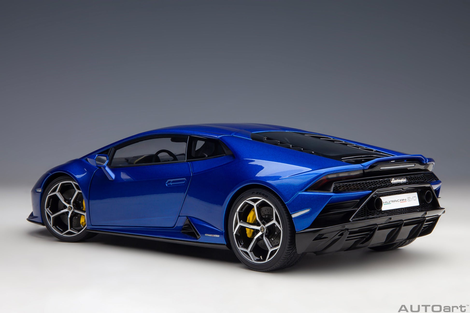 AUTOart 1:18 Lamborghini Huracan Evo (Blu Nethuns) 79212 – YomaCarModel