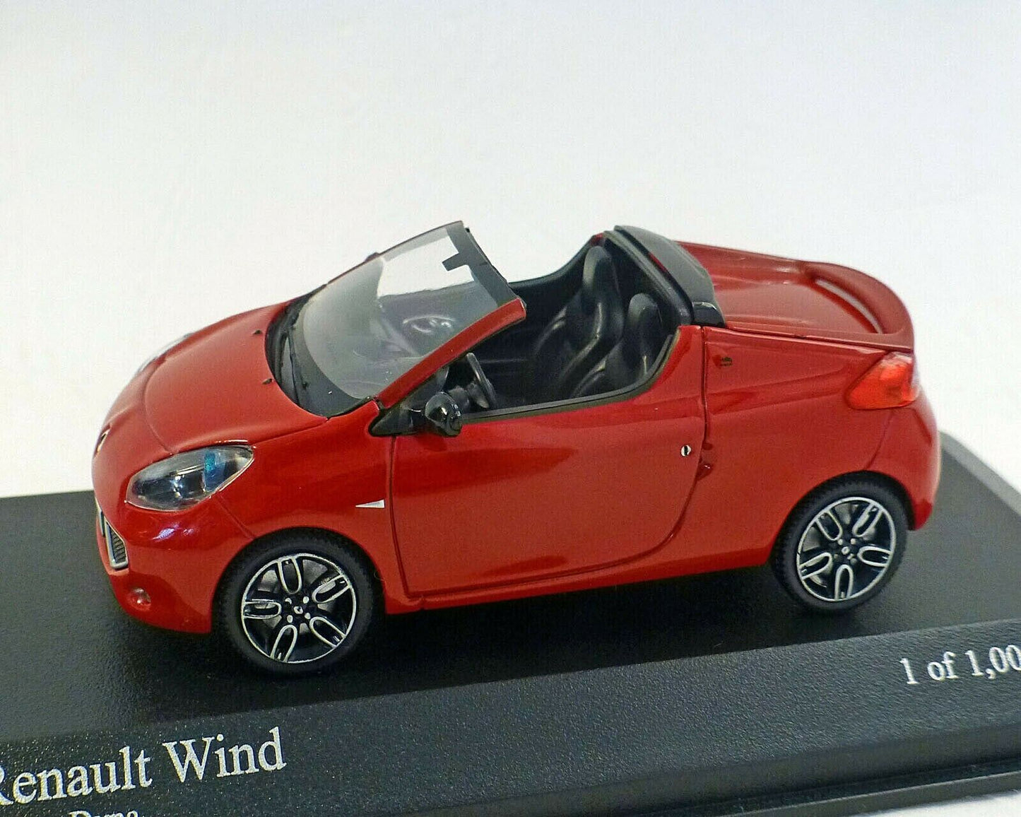 ルノー ウインド 2010 Renault Wind 1/43 ミニチャンプス-