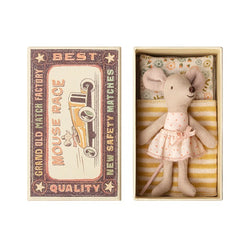 LITTLE SISTER MOUSE IN MATCHBOX