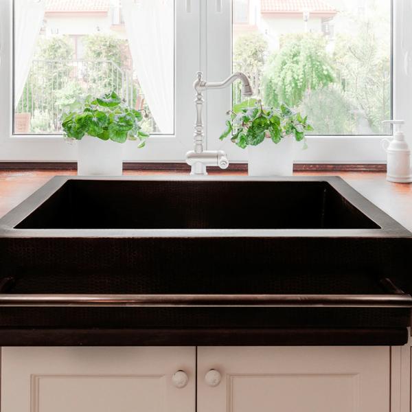 The Farmhouse Kitchen Sink – What Is It?