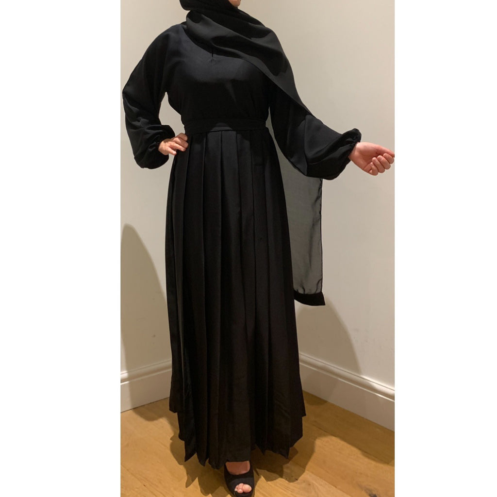 Abaya pleated