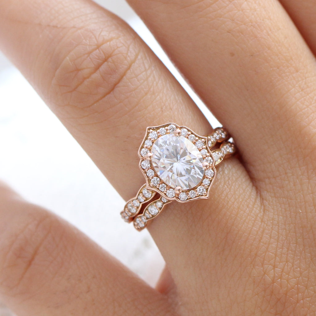 Vintage halo diamond oval moissanite ring set rose gold stacking rings la more design jewelry 