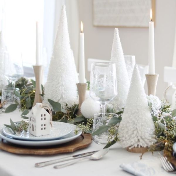 christmas holiday dinner table decor