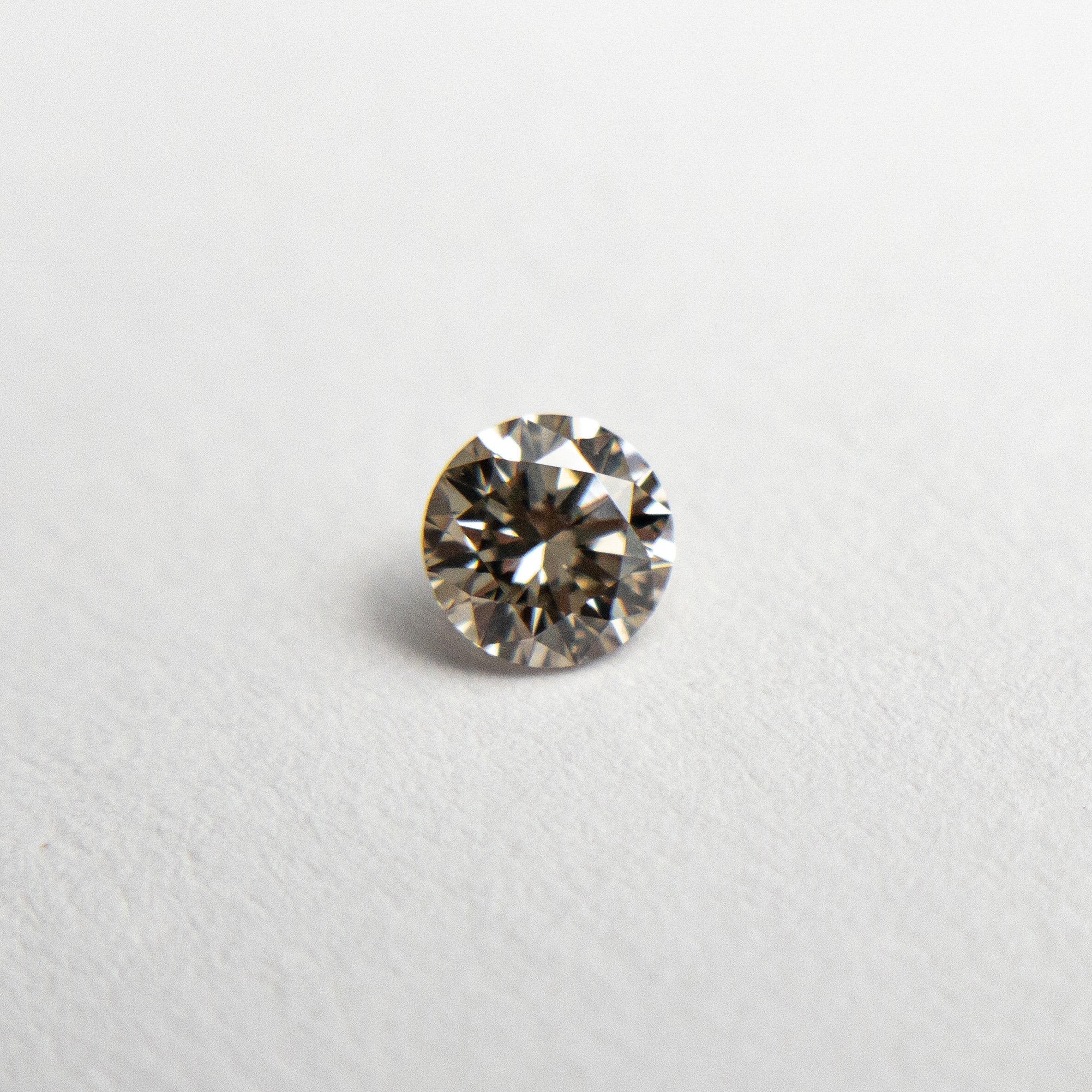 0.15ct 3.36x3.35x2.12mm Round Brilliant 19163-07