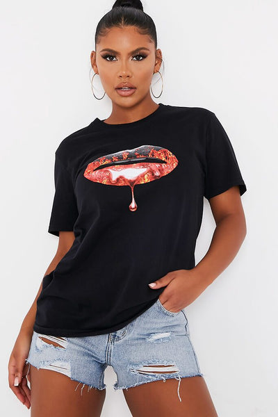 Black Flame Lips Oversized T-Shirt | T-shirt | I SAW IT FIRST