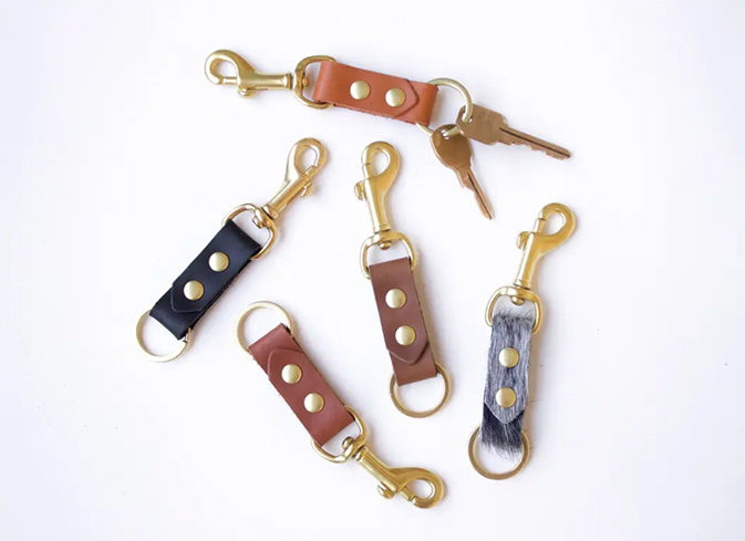 personalized keychains for corporate client gifting