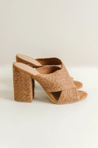 BROWN RAFFIA HEELS