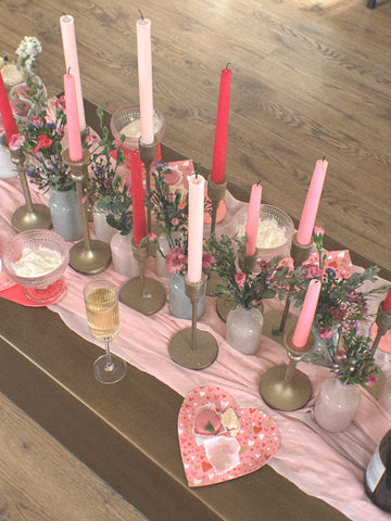 galentines day table decor