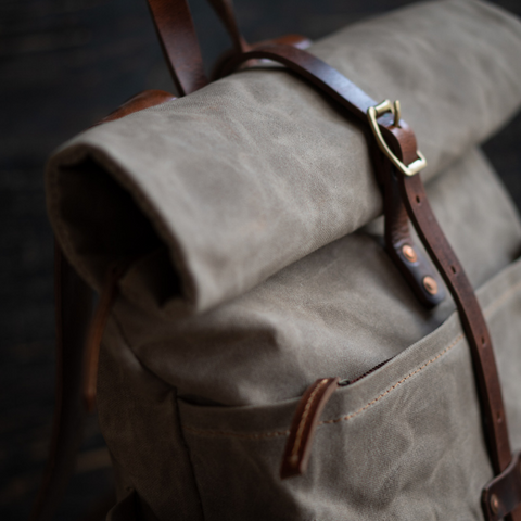 Mountain Pack (Faded Olive)