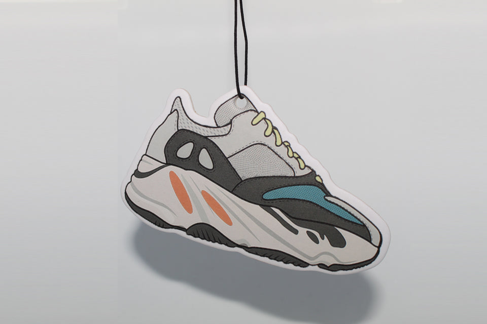 yeezy air 700