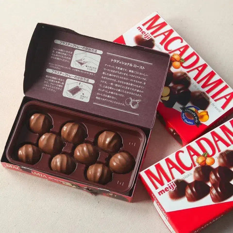 Meiji Macadamia Chocolate Snack