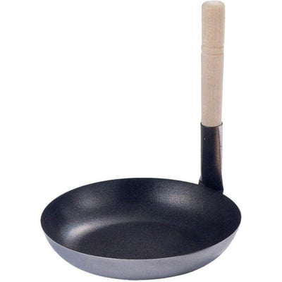 Japanese cast iron frying pan – AKAZUKI