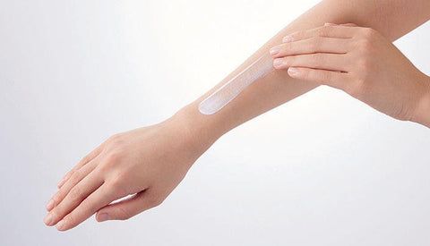 Does Anessa sunscreen leave a white cast?