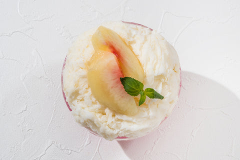 peach ice cream fresh fruit