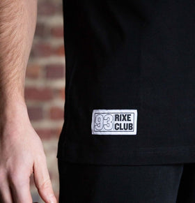 T-shirt brodé Gant - Noir thumbnail