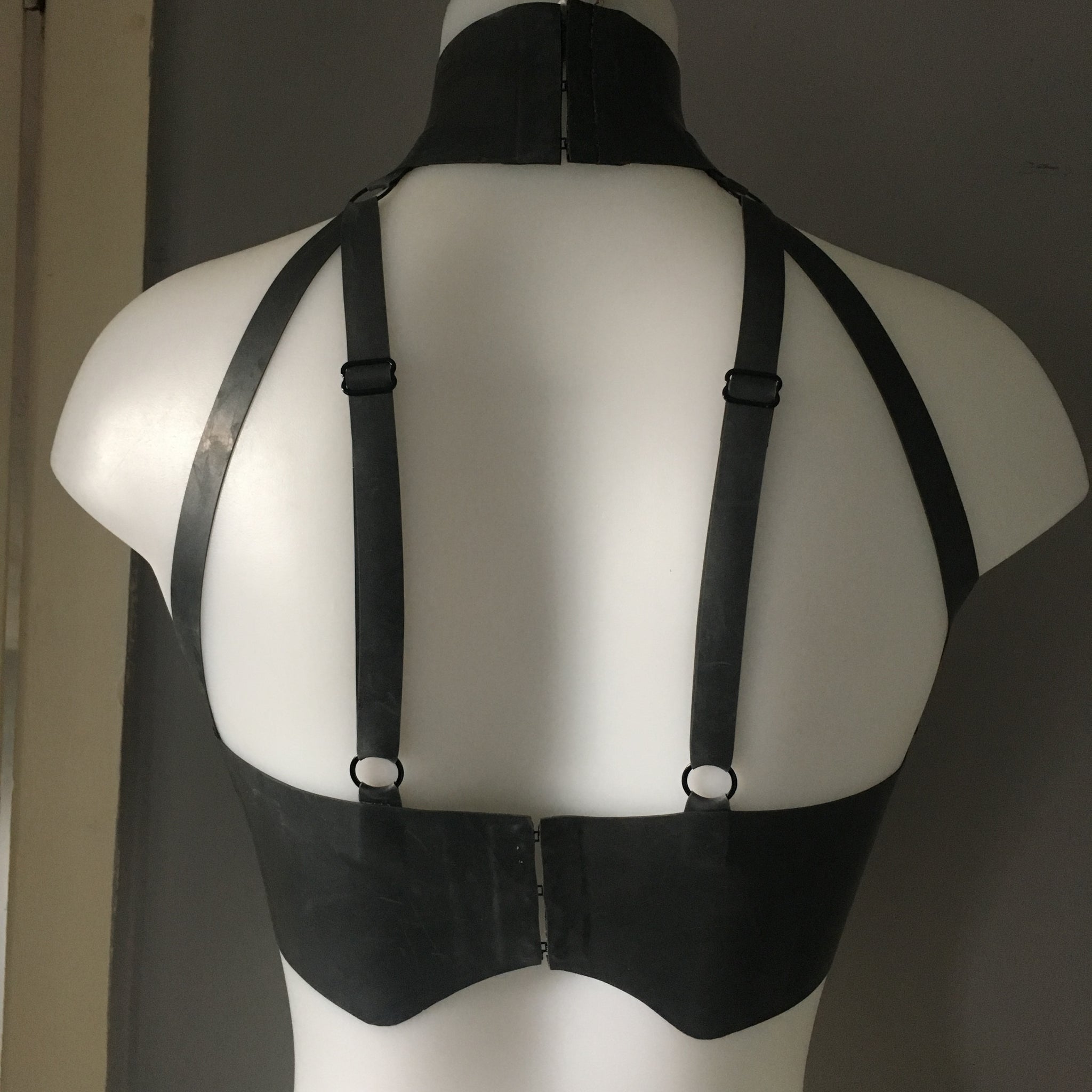 Latex Bondage Bra Eustratia 4786