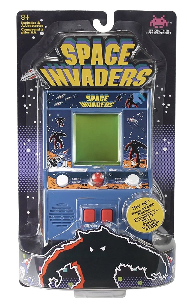 space invaders retro arcade game