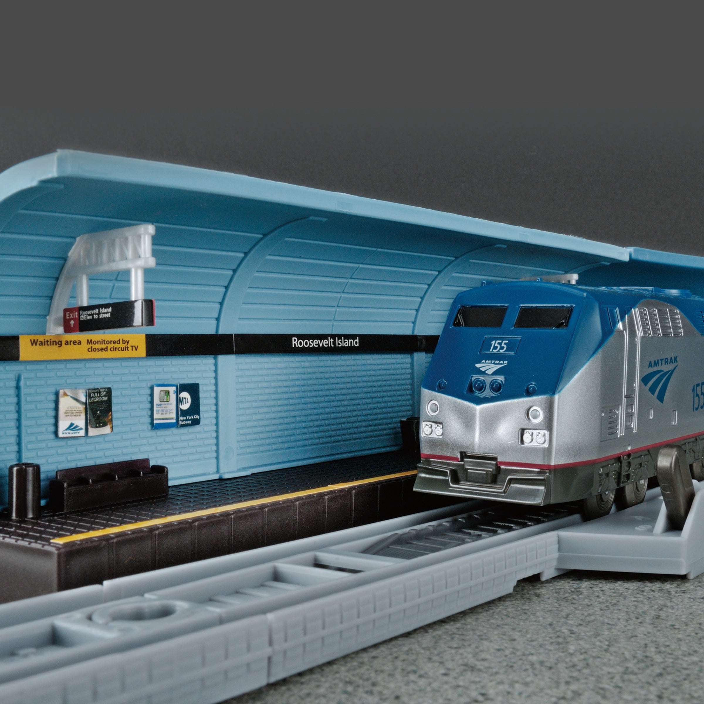 amtrak toy train set