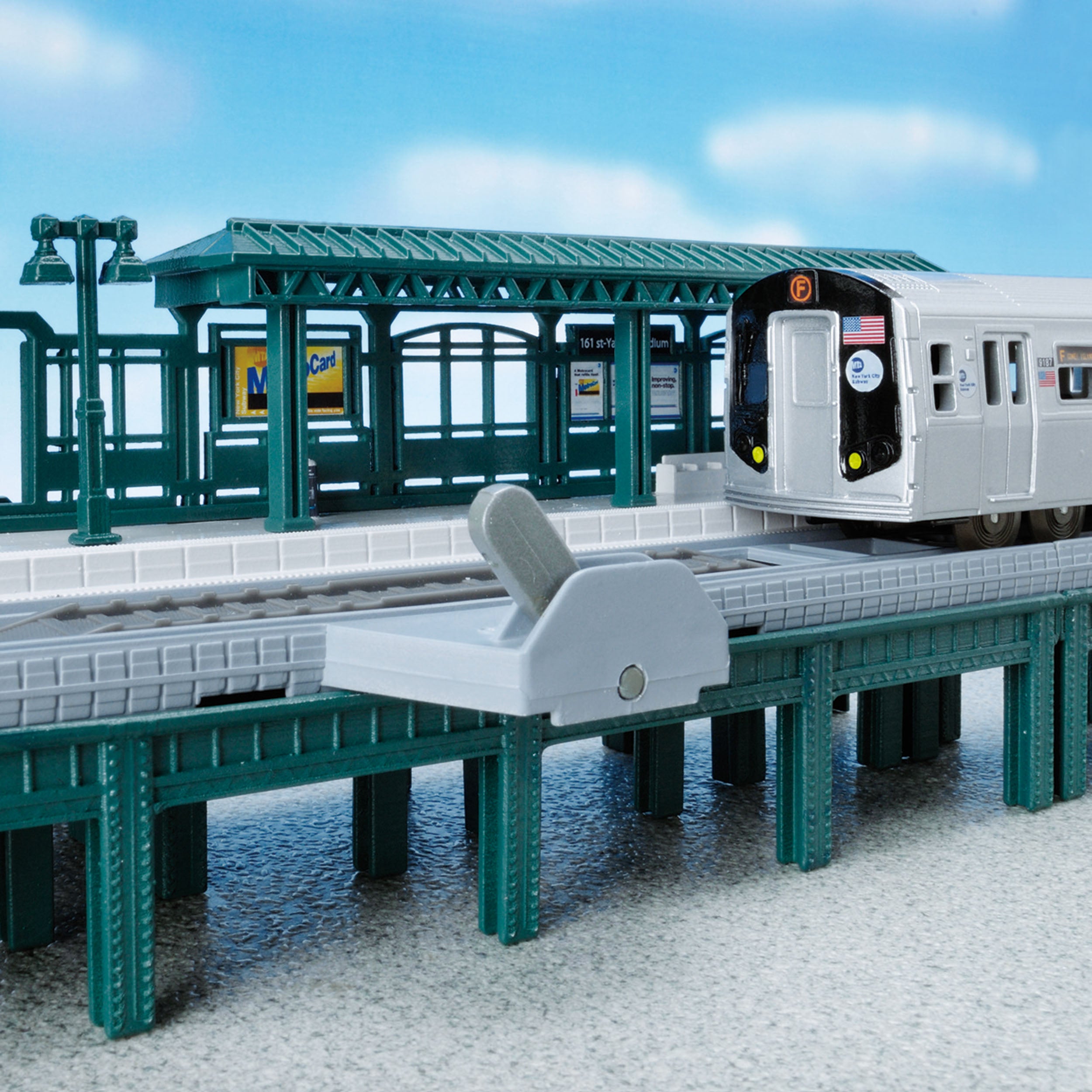 2000s MTA New York City Subway Train Set | Toy Train Starter Set | LEC