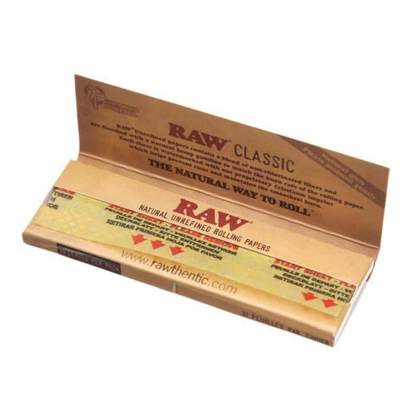 https://cdn.shopify.com/s/files/1/1971/3159/products/raw-papers-classic-1-14-natural-papers-113631_600x.jpg?v=1652205242