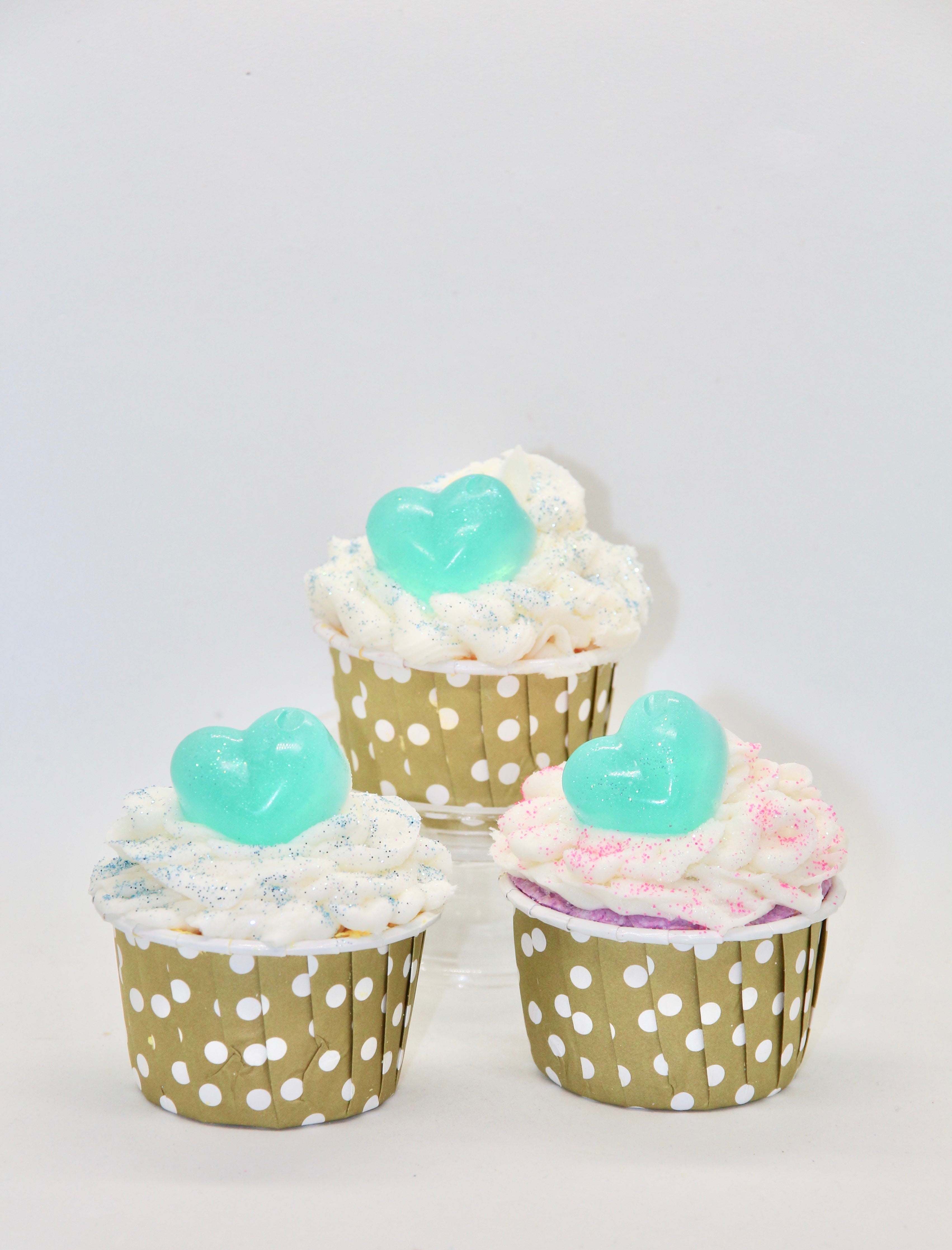 mini cupcake bath bombs