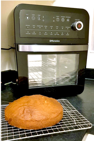 Air fryer with baked cake